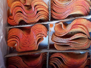 Рыбные снеки: Ресторанные гренки с паприкой