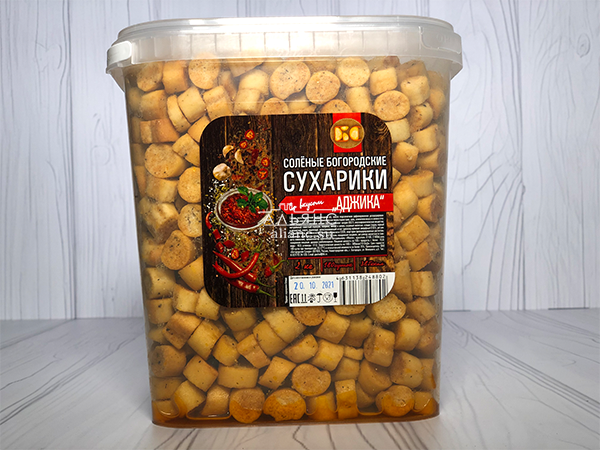Сухарики с аджикой в Твери