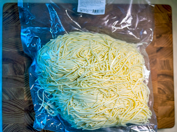 Сырный продукт ФЕРМЕРСКИЙ паутинка белая в Твери