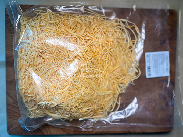 Сырный продукт ФЕРМЕРСКИЙ паутинка с паприкой в Твери