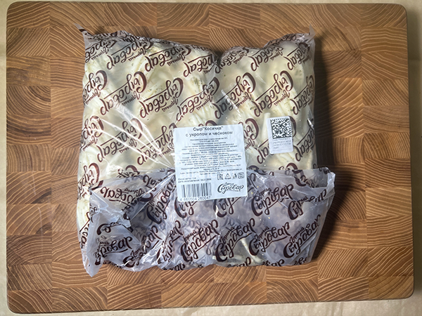 Сыр 1 кг ГОРНЫЙ СЫРОВАР (Косичка с укропом и чесноком) в Твери